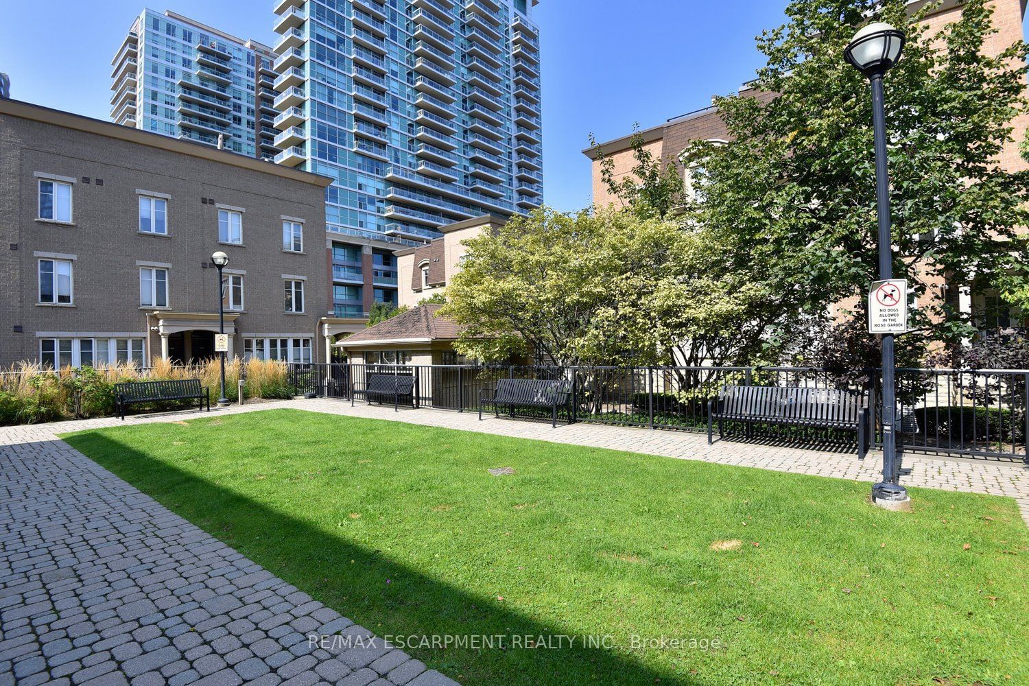 30 Western Battery Rd, unit 341 for sale - image #31