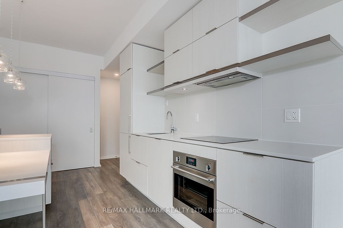 197 Yonge St, unit 2614 for rent - image #10