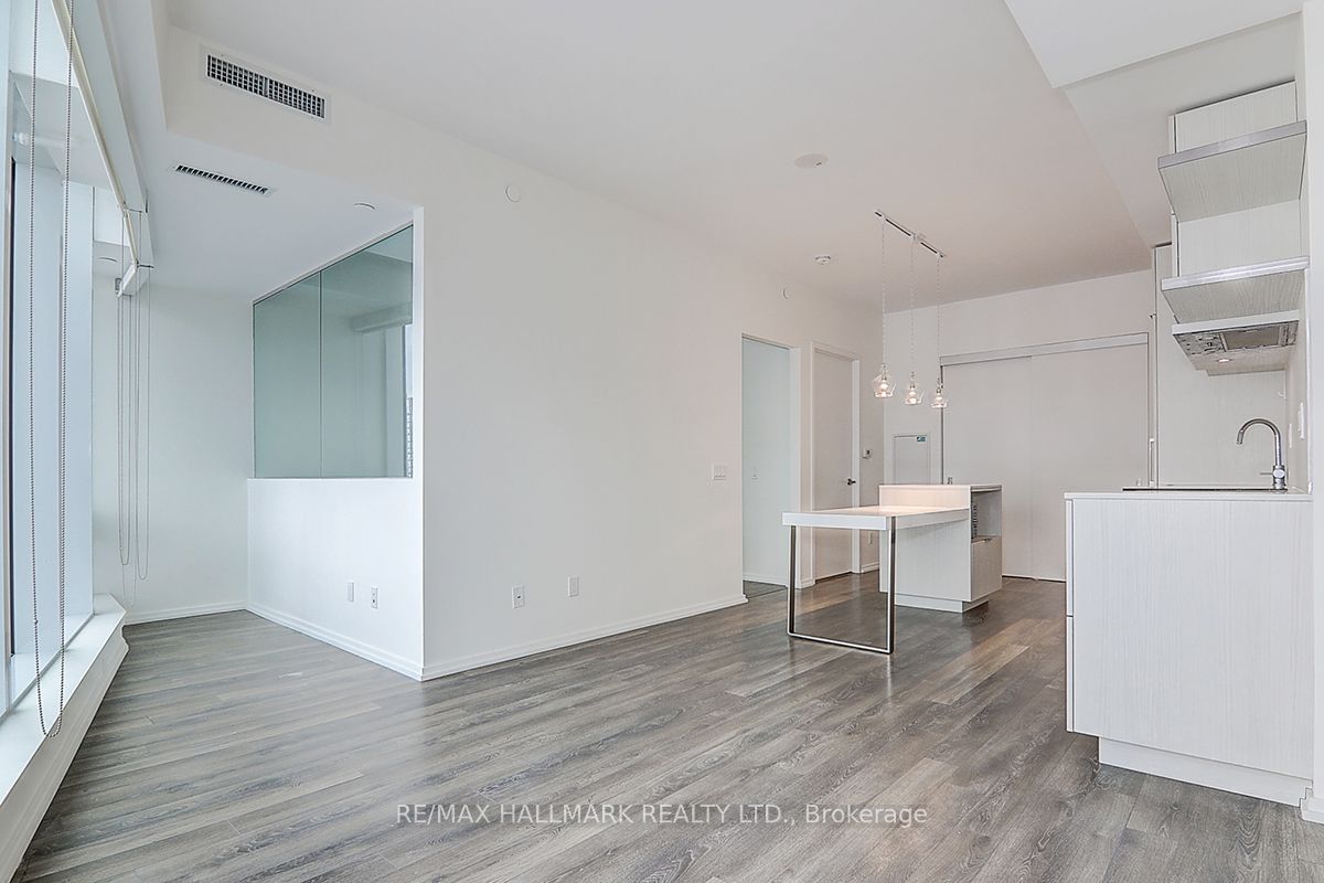 197 Yonge St, unit 2614 for rent - image #15