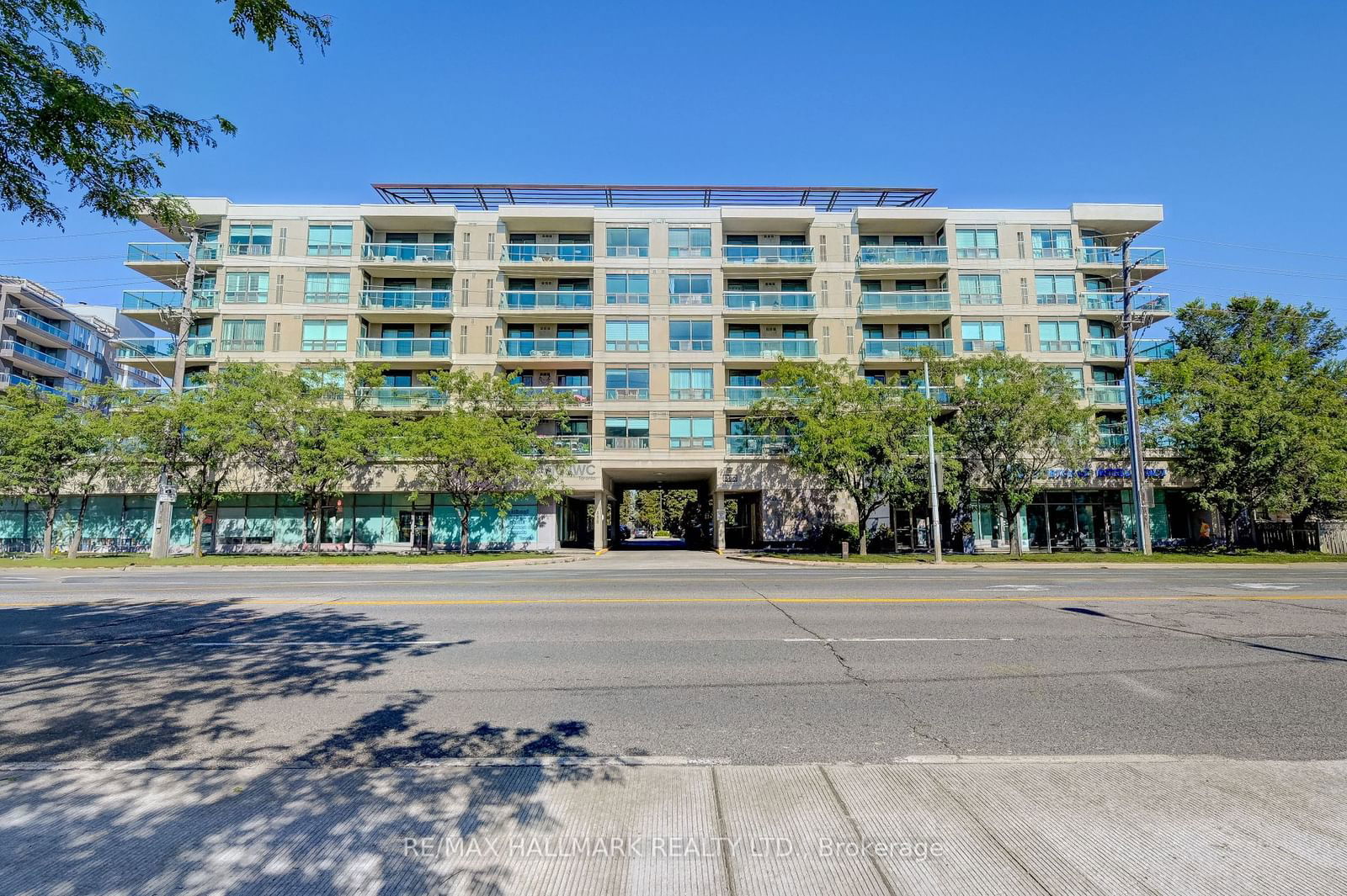 890 Sheppard Ave W, unit 609 for sale