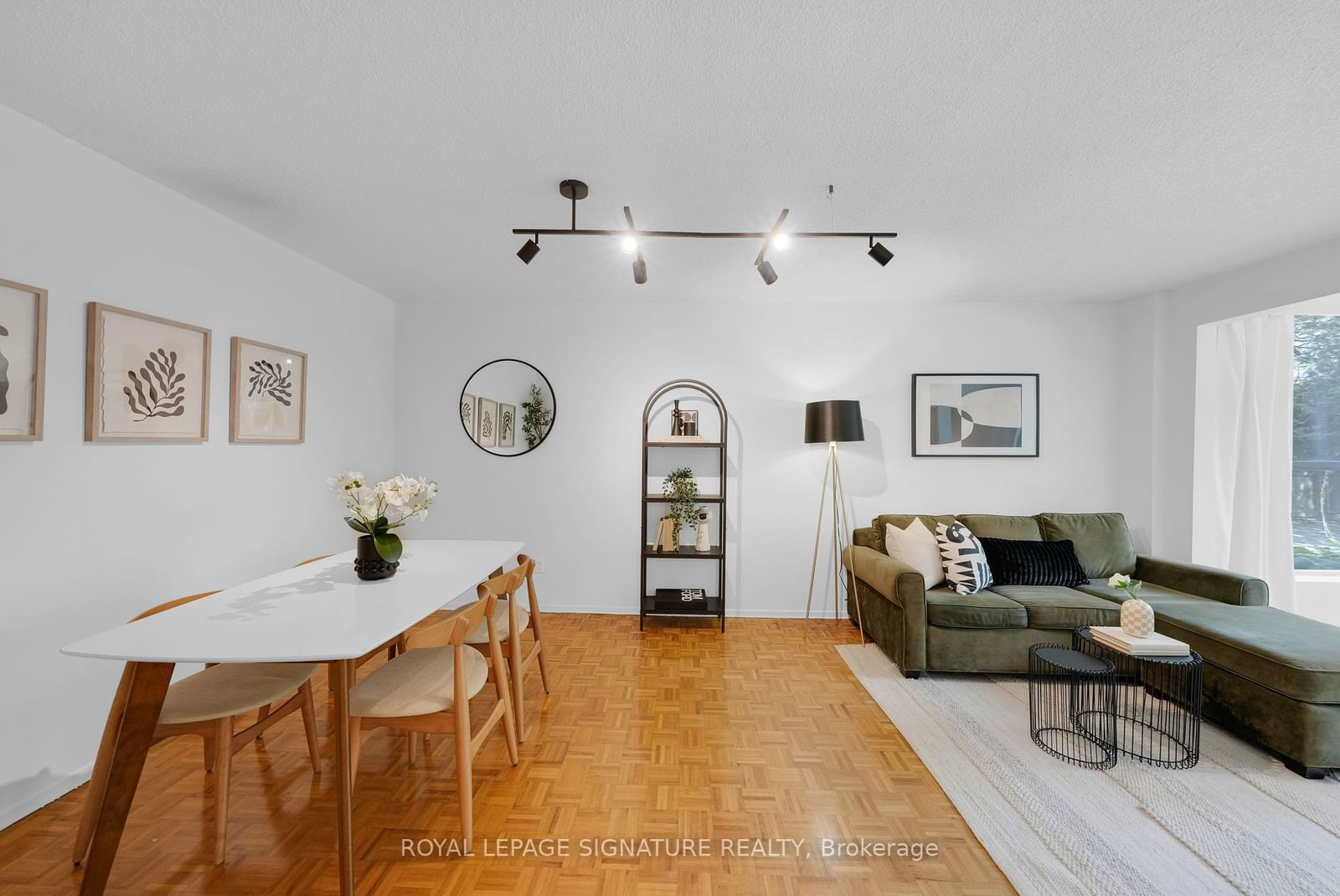 5795 Yonge St, unit 114 for sale - image #4