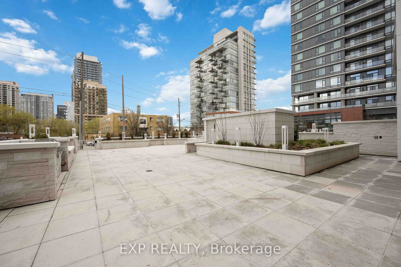 75 Canterbury Pl, unit 303 for rent - image #37