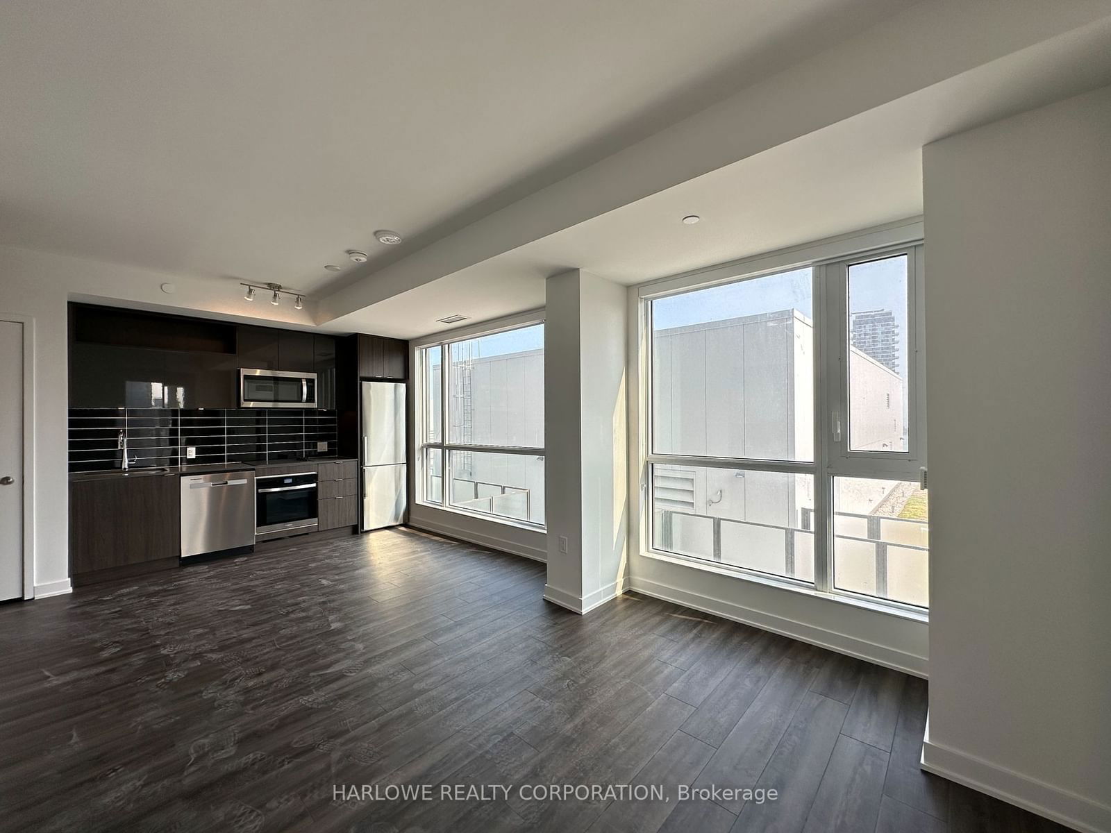 135 Lower Sherbourne St, unit 2127 W for rent - image #3