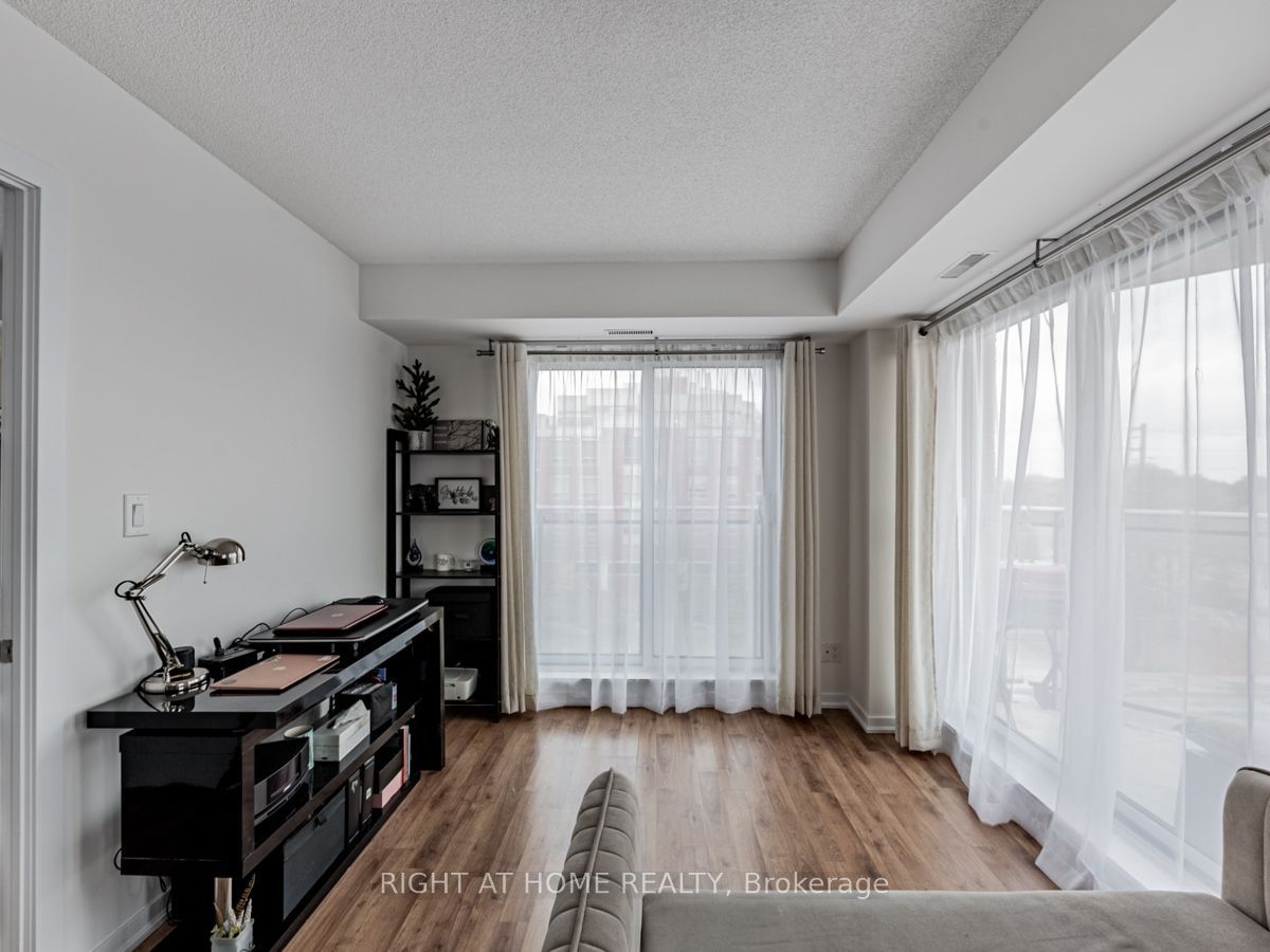 801 Sheppard Ave W, unit 502 for sale