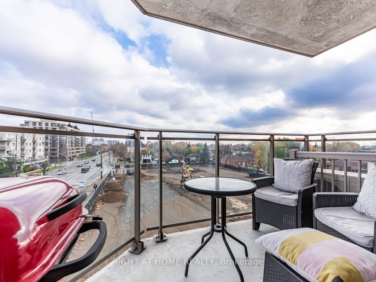 801 Sheppard Ave W, unit 502 for sale