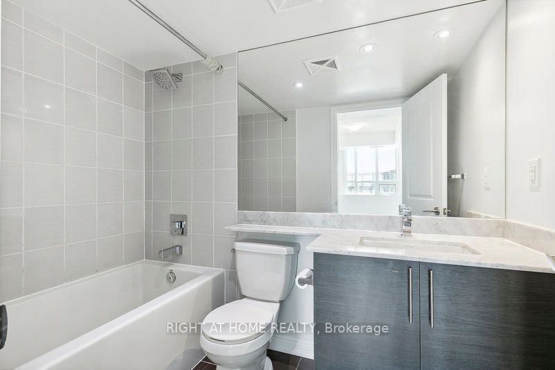 125 Western Battery Rd, unit 809 for sale - image #16