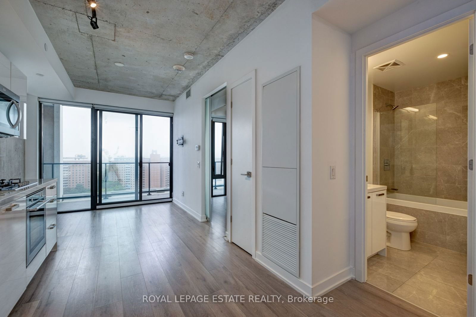 55 Ontario St, unit 1610 for sale - image #12