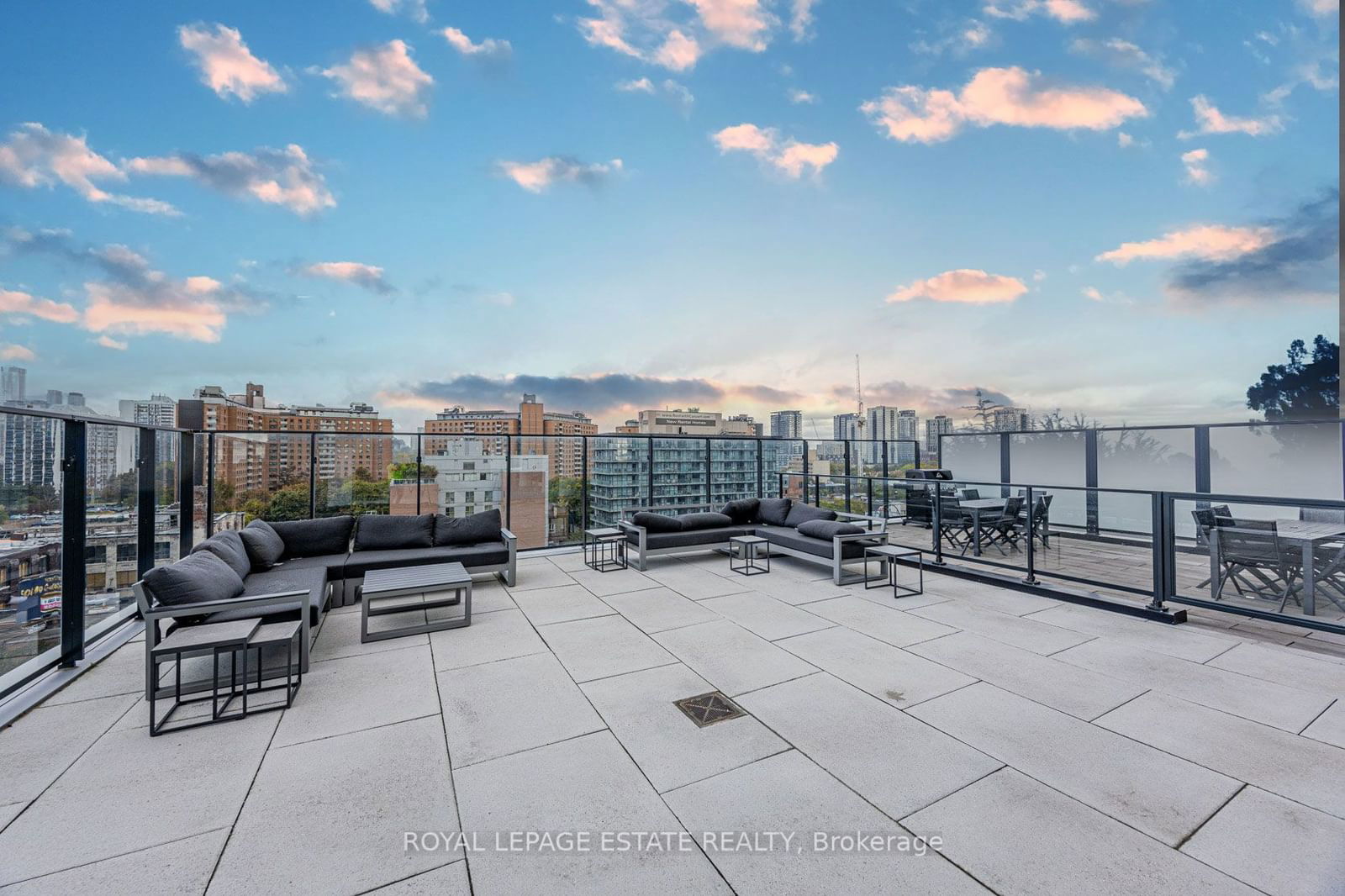 55 Ontario St, unit 1610 for sale - image #23