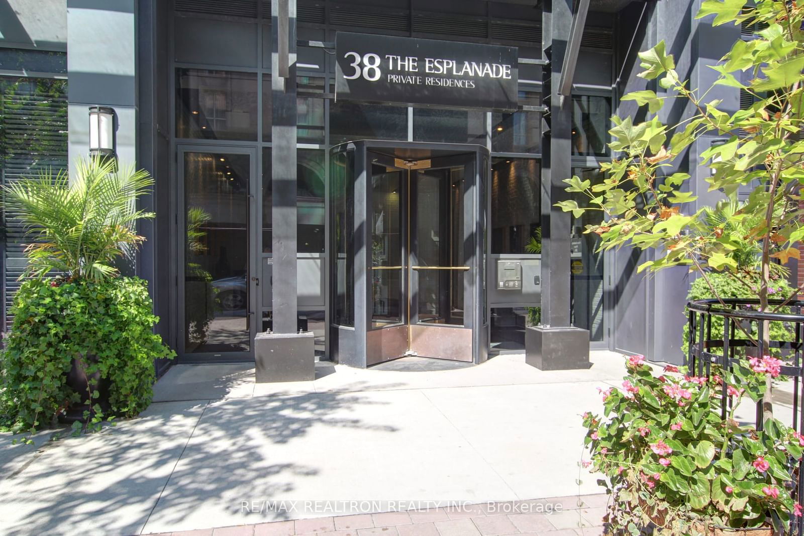 38 The Esplanade, unit 1401 for sale - image #16