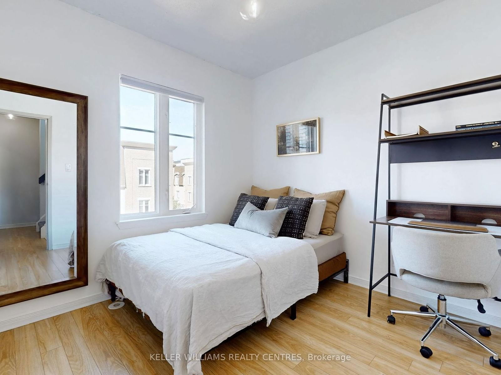 46 East Liberty St, unit 524 for sale - image #10