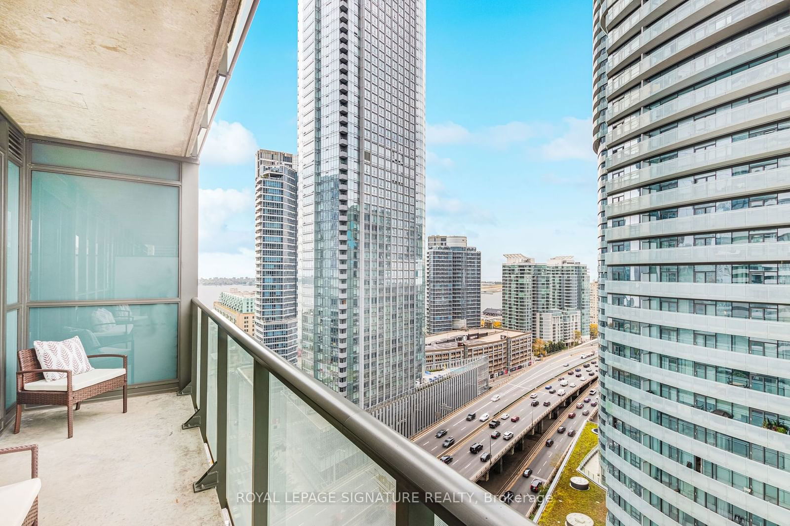 55 Bremner Blvd, unit 1811 for rent - image #17