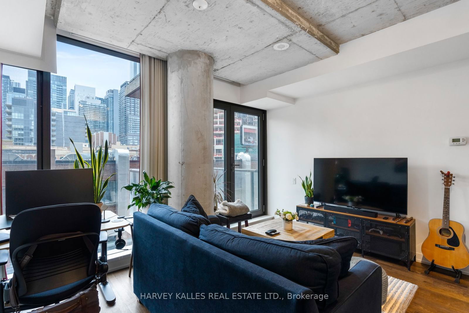 560 King St W, unit 309 for sale - image #9