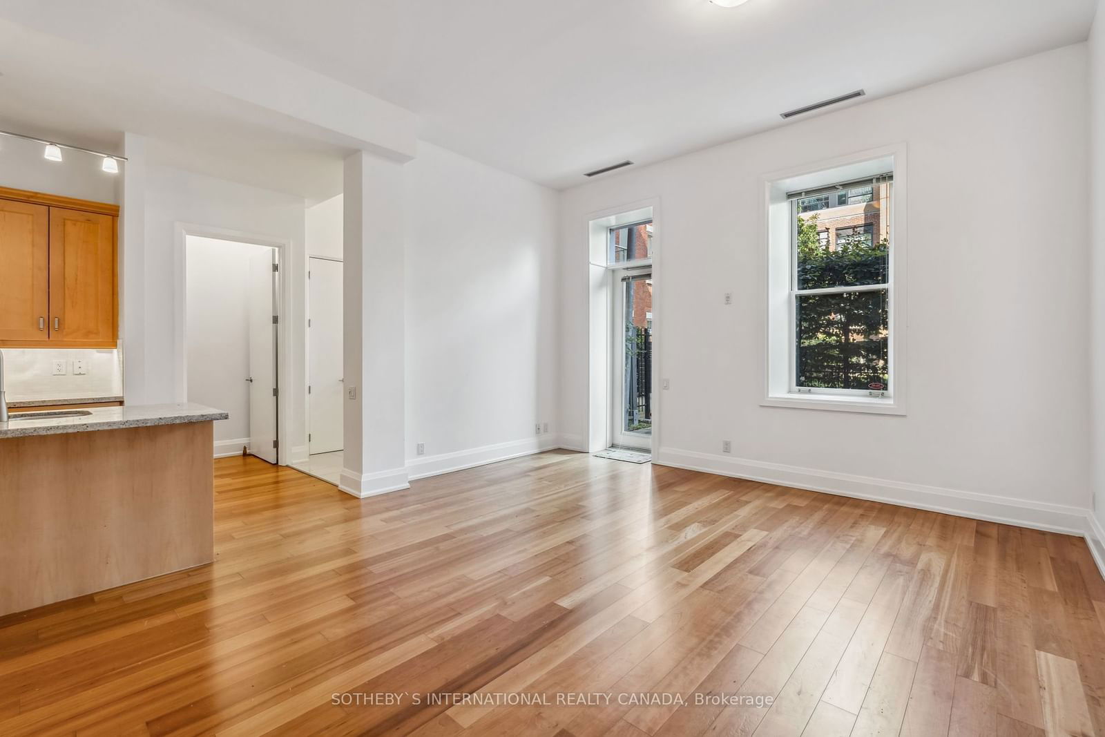 385 Brunswick Ave, unit 105 for rent - image #11