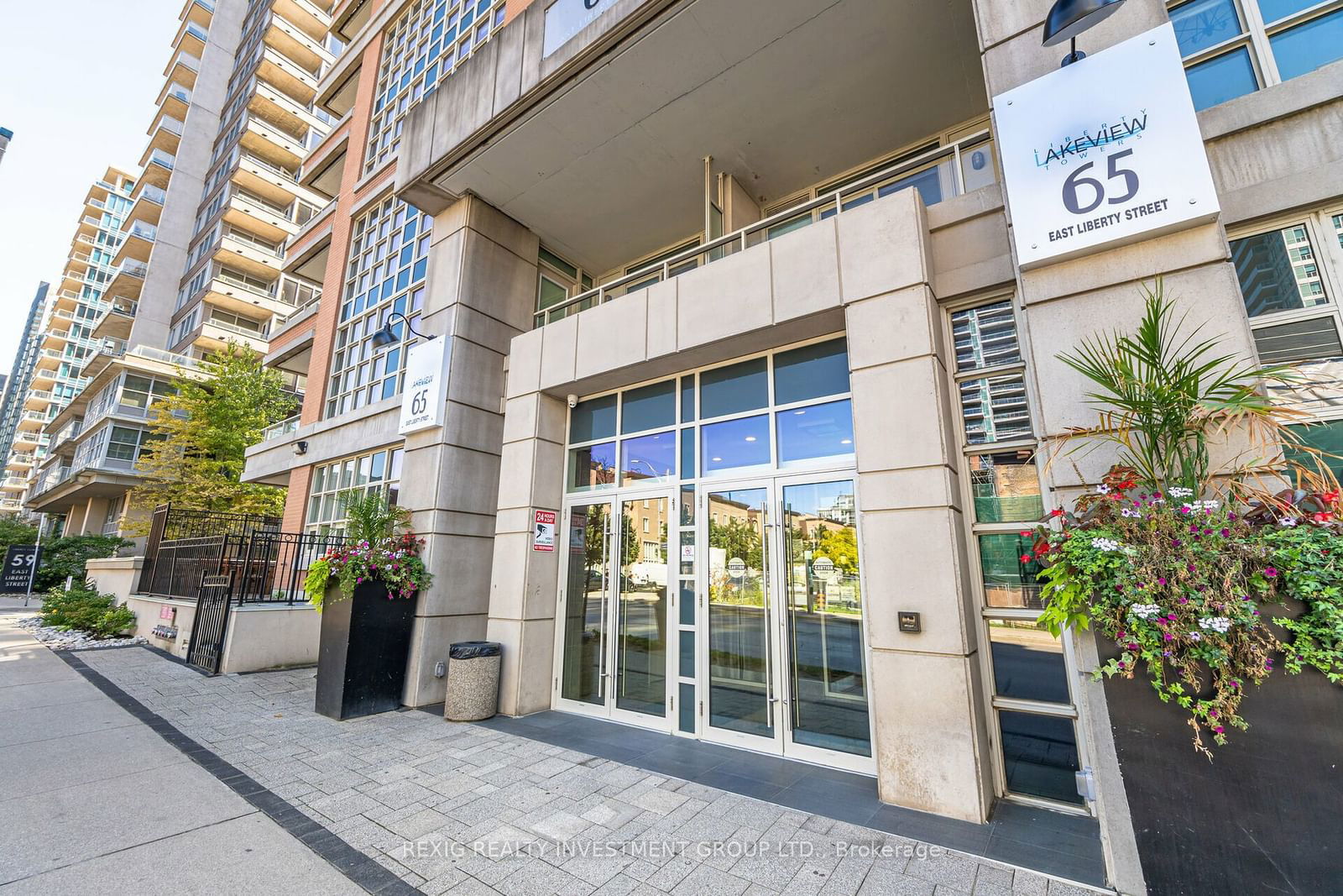 65 East Liberty St, unit 1317 for sale - image #2