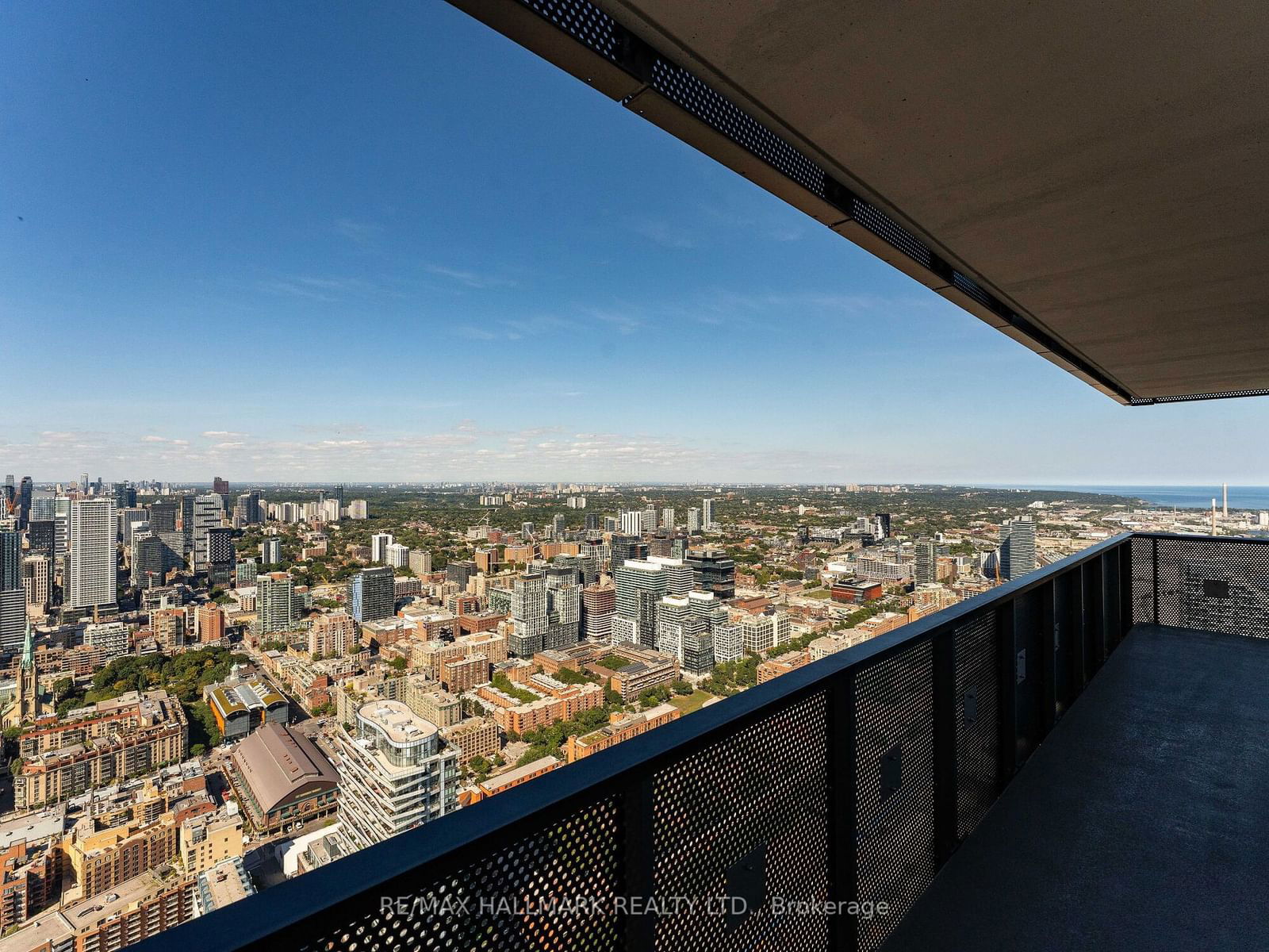 138 Downes St, unit 7203 for rent