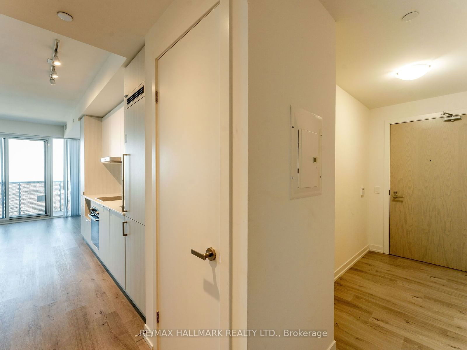 138 Downes St, unit 7203 for rent - image #5