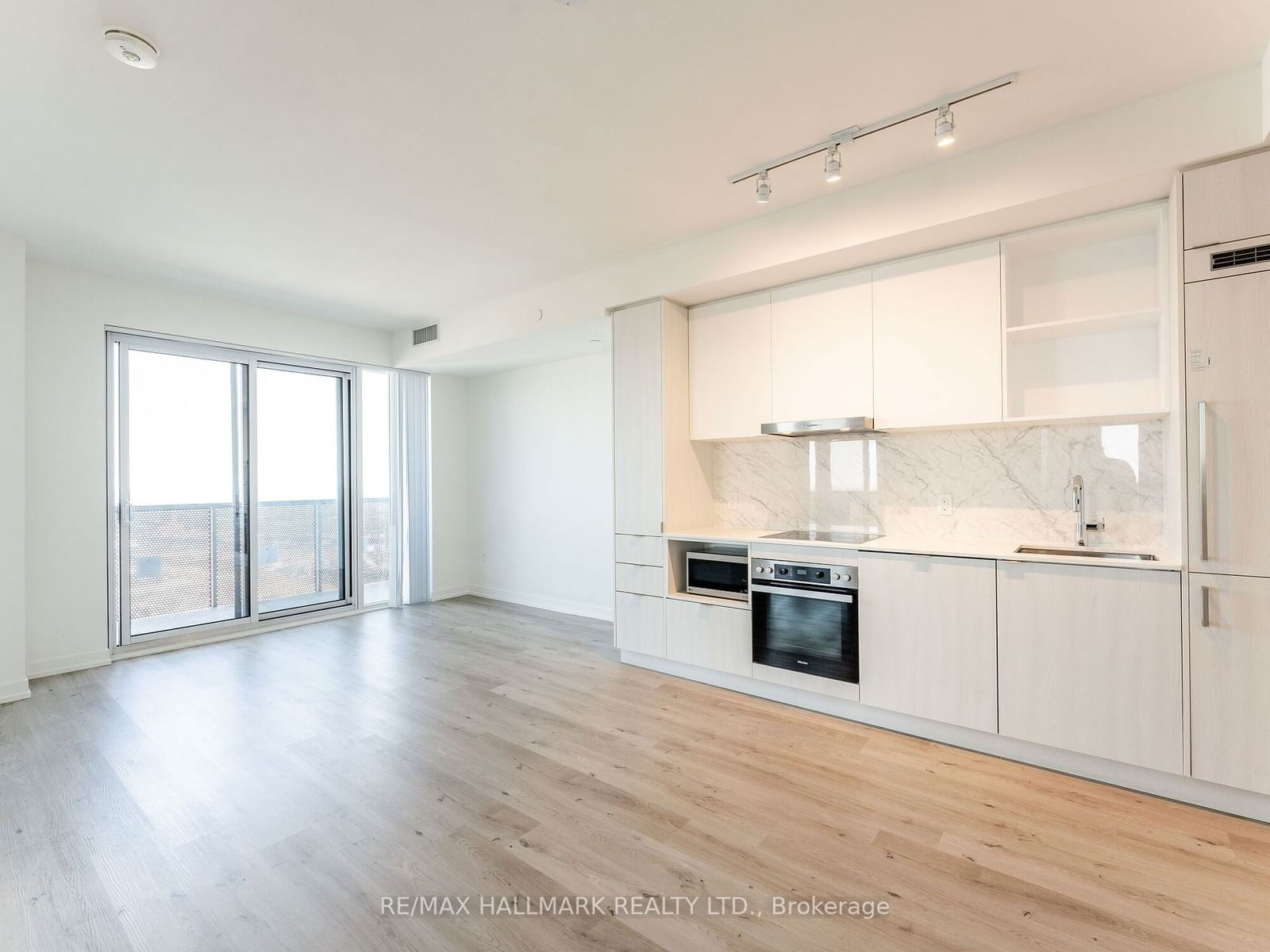 138 Downes St, unit 7203 for rent - image #7