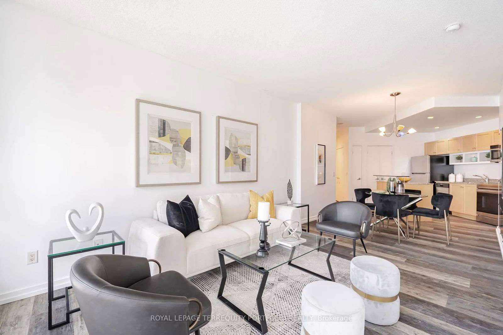 208 Queens Quay W, unit 2503 for sale