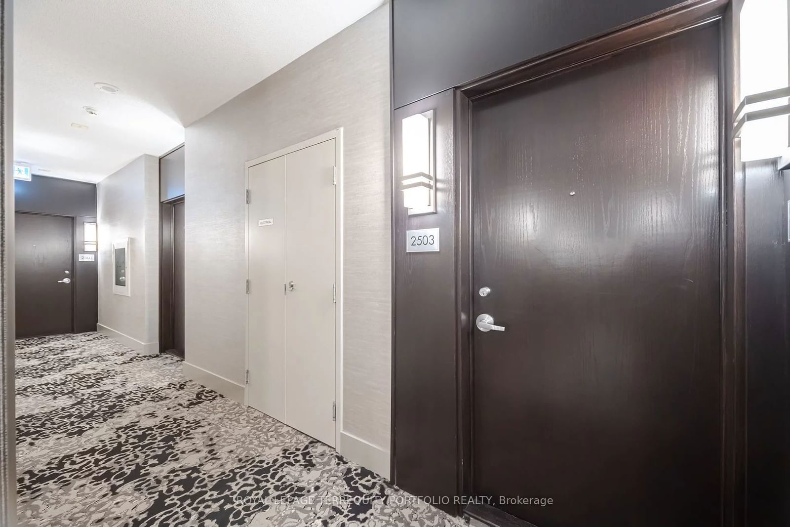 208 Queens Quay W, unit 2503 for sale