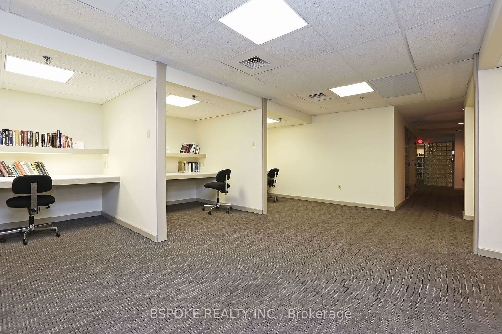 701 King St W, unit 307 for rent - image #25