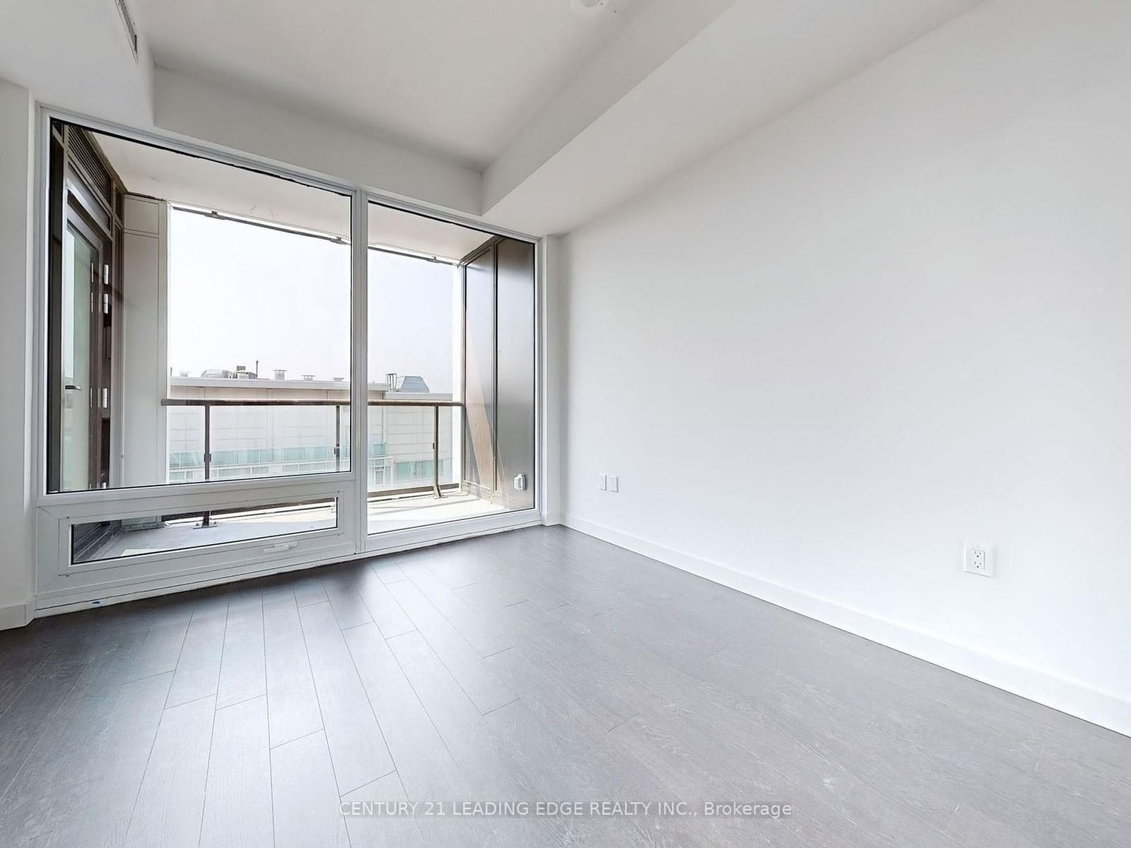 121 St Patrick St, unit 1522 for rent - image #9