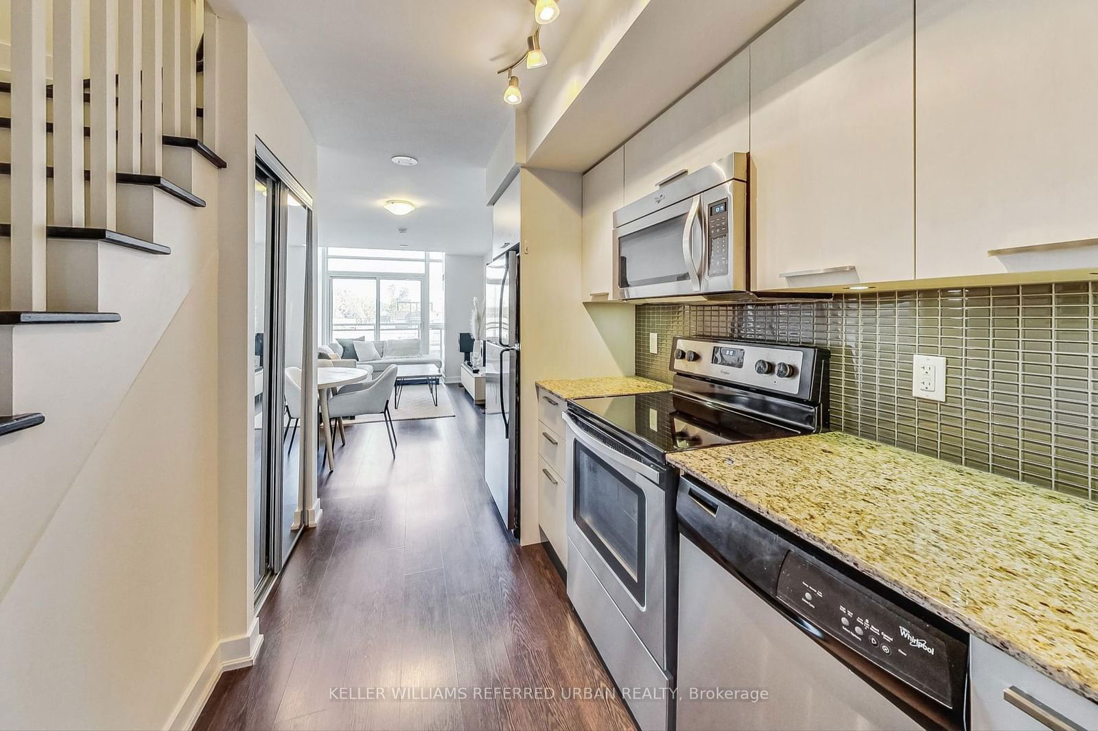 775 King St W, unit 426 for sale - image #6