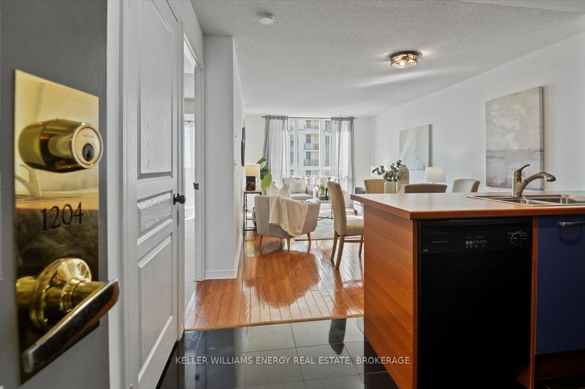 55 Harrison Garden Blvd, unit 1204 for sale - image #2