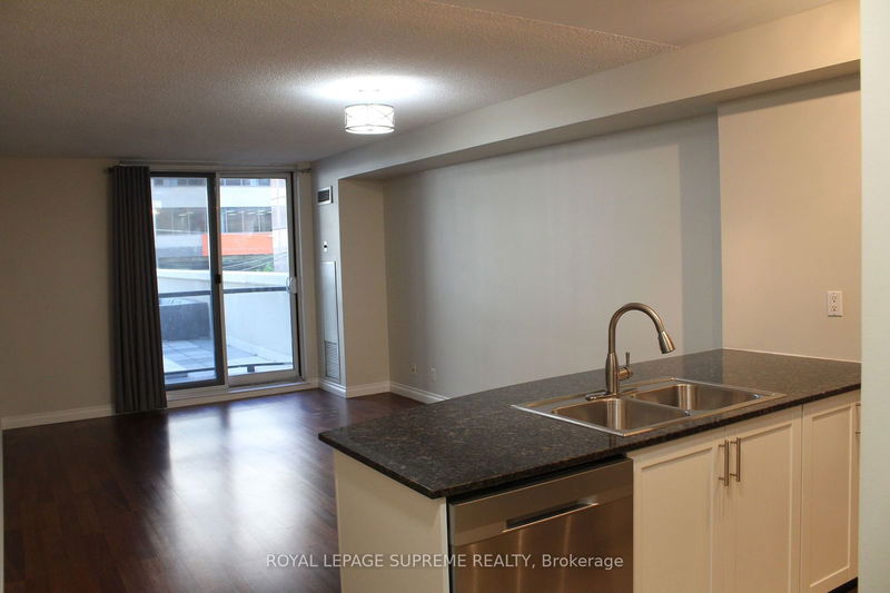 801 Bay St, unit 210 for rent