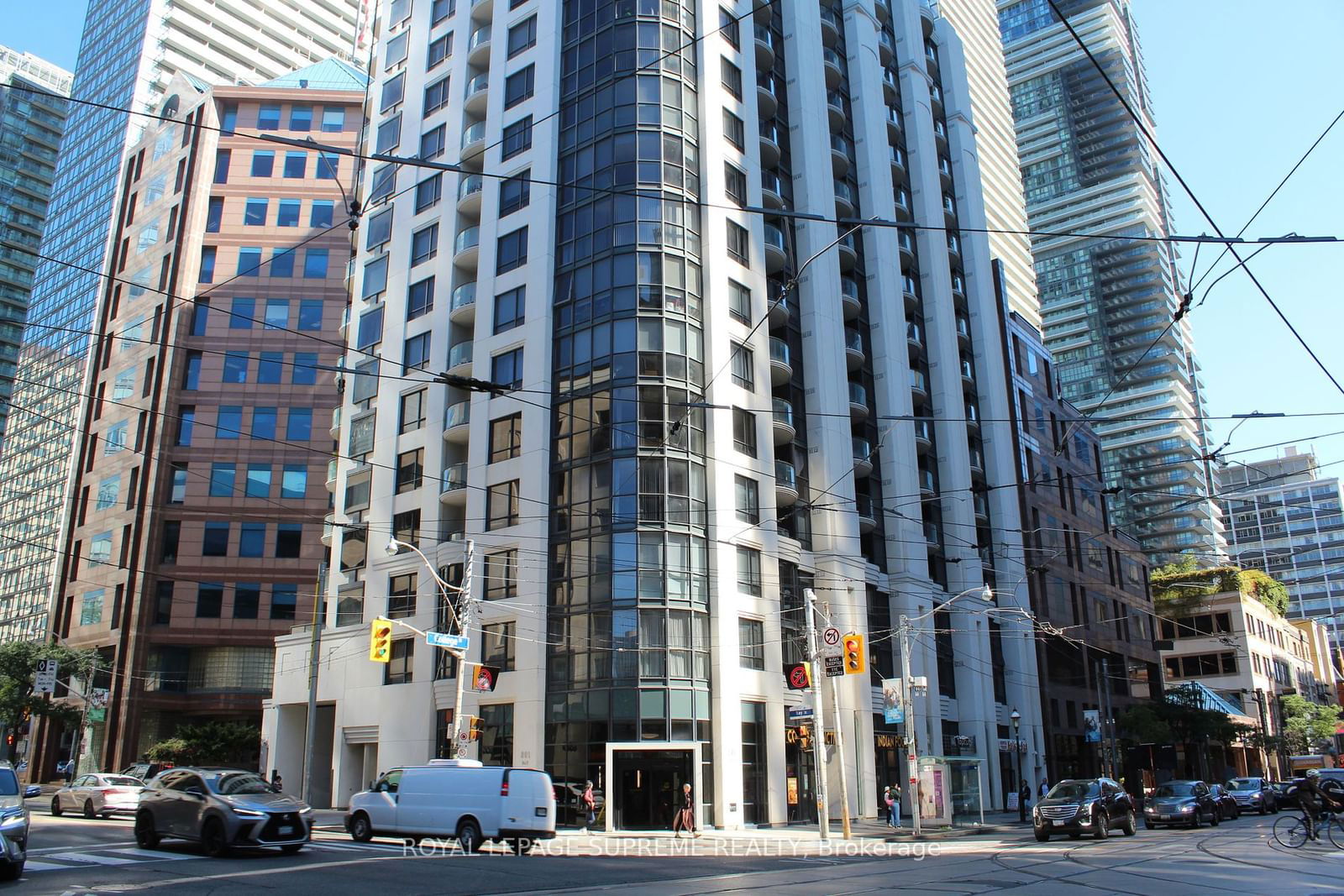 801 Bay St, unit 210 for rent