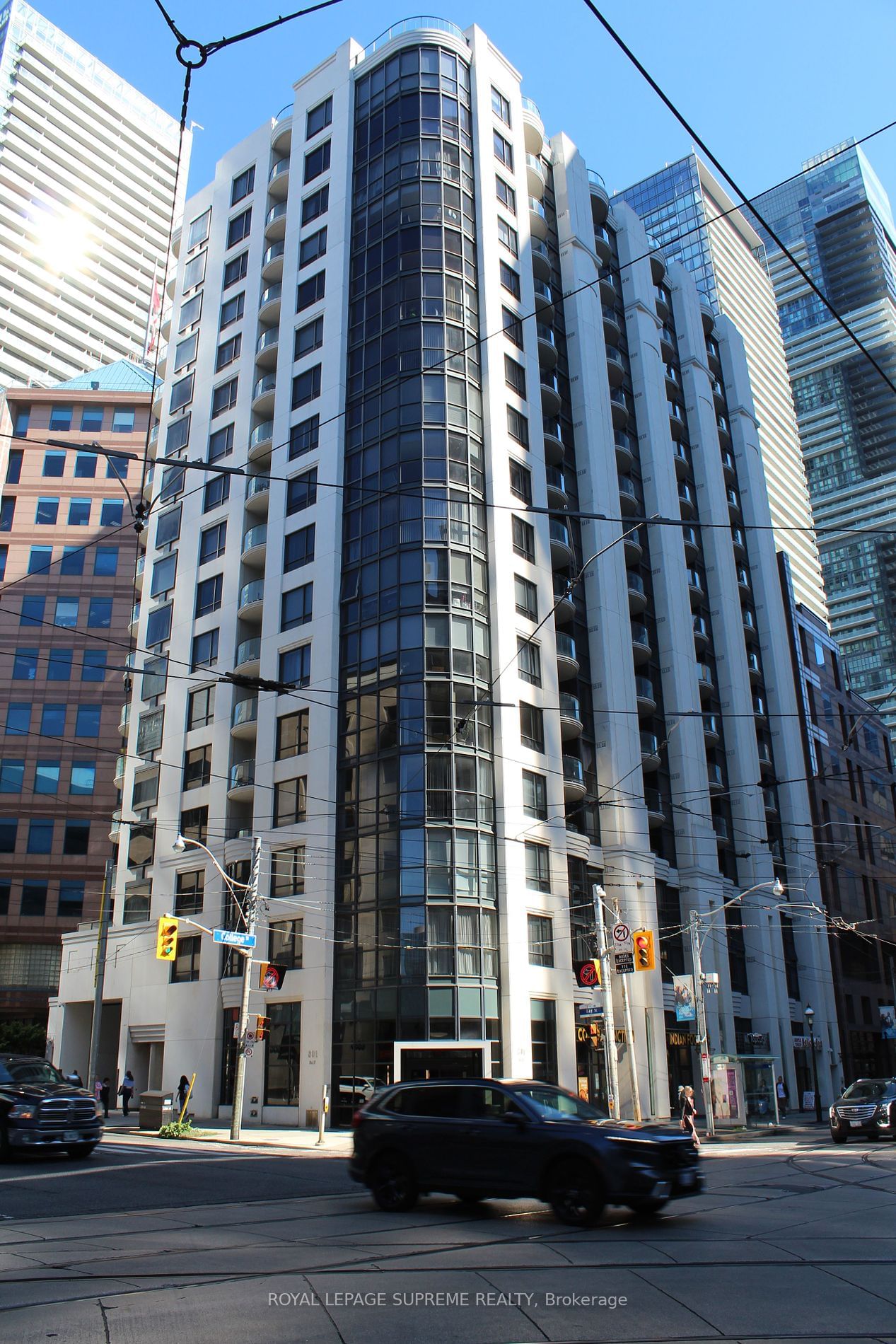 801 Bay St, unit 210 for rent