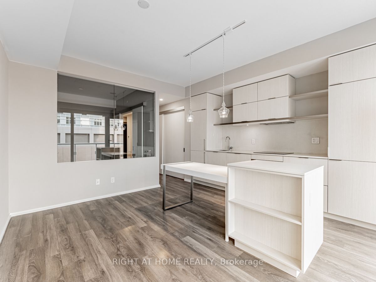 197 Yonge St, unit 1204 for sale - image #7