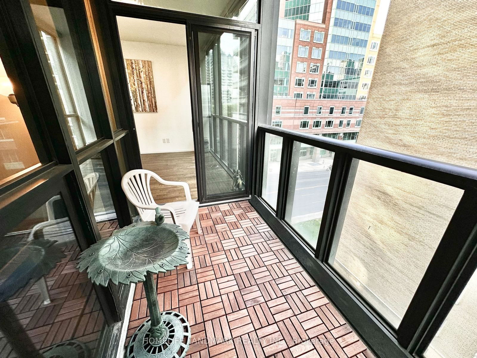 101 Charles St E, unit 617 for sale - image #9