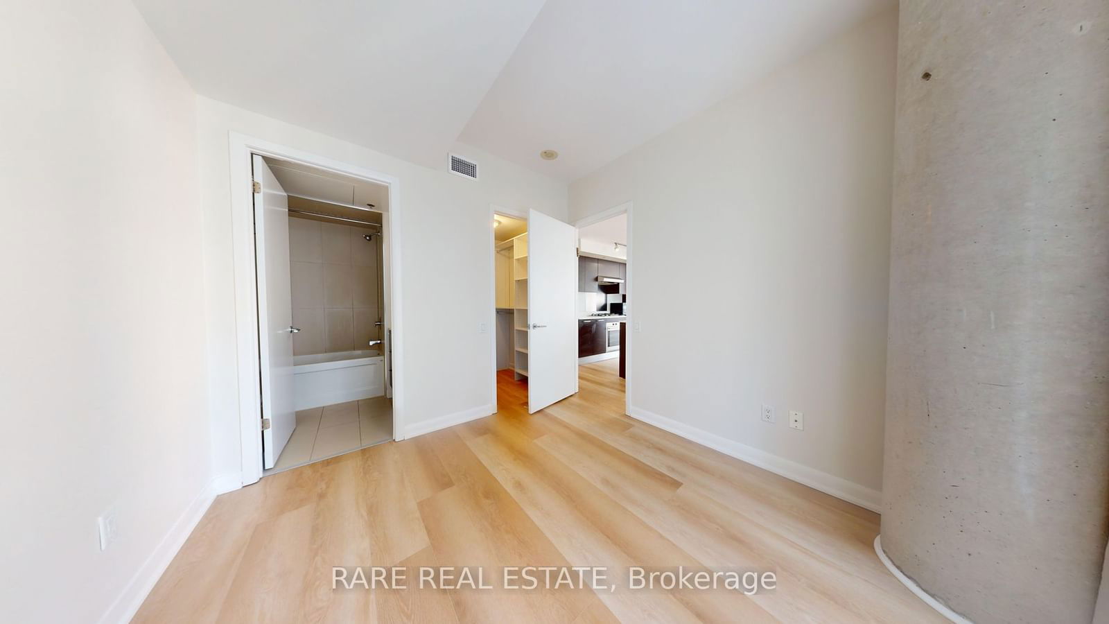 375 King St W, unit 2207 for sale - image #13