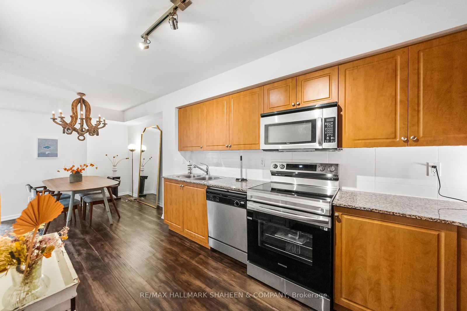 215 Fort York Blvd, unit 419 for sale - image #17