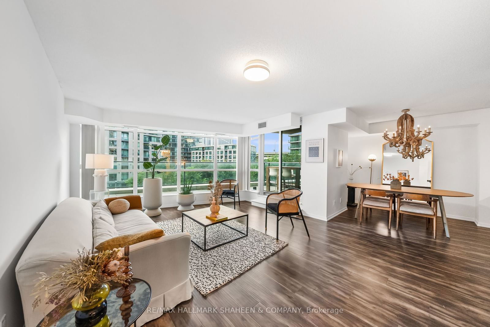 215 Fort York Blvd, unit 419 for sale