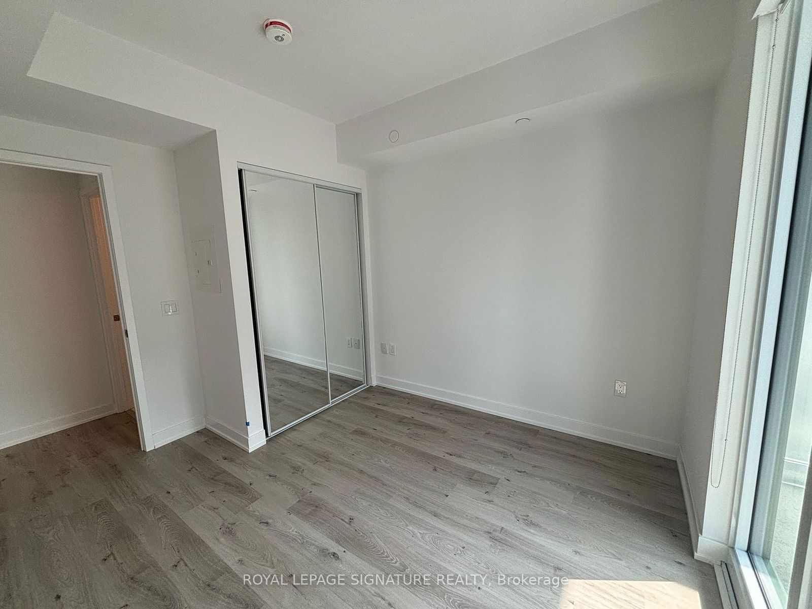 234 Simcoe St, unit 1532 for rent