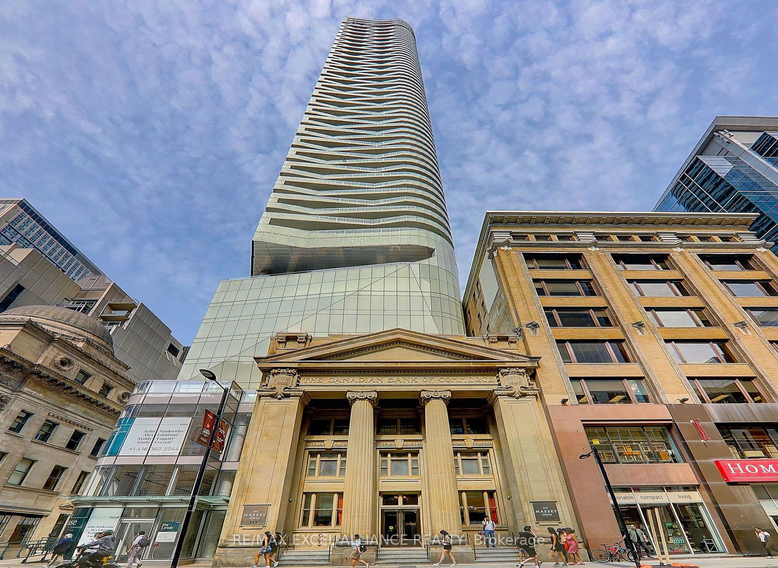 197 Yonge St, unit 1405 for rent - image #1