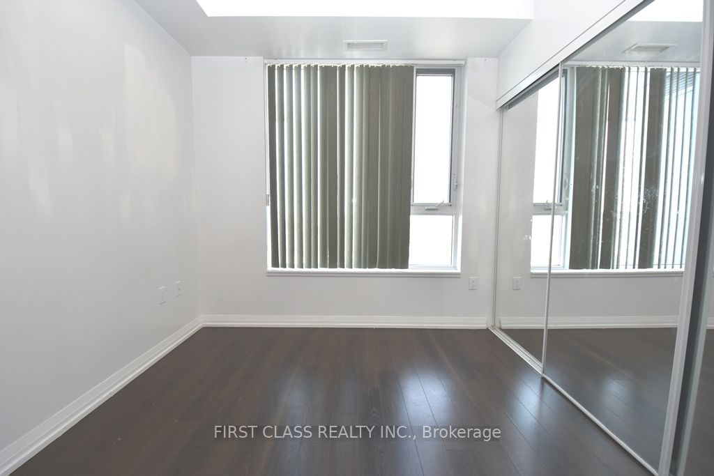 55 Ann O'reilly Rd, unit 3205 for rent - image #3