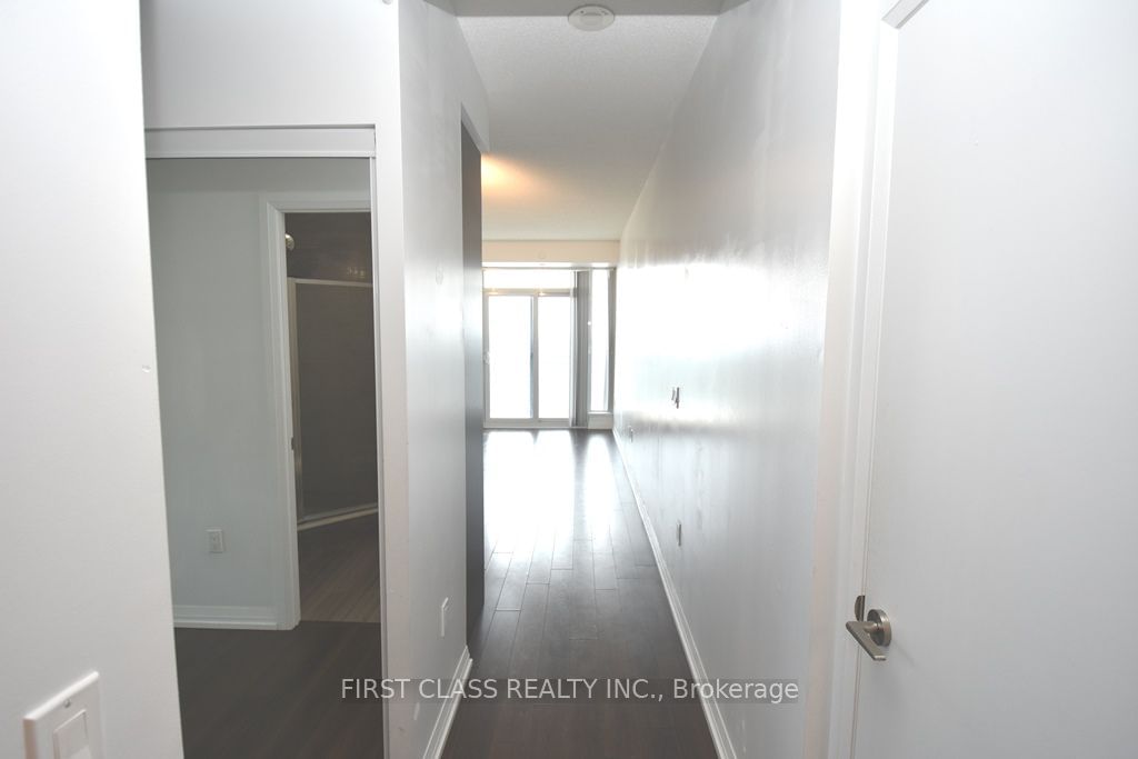 55 Ann O'reilly Rd, unit 3205 for rent - image #7