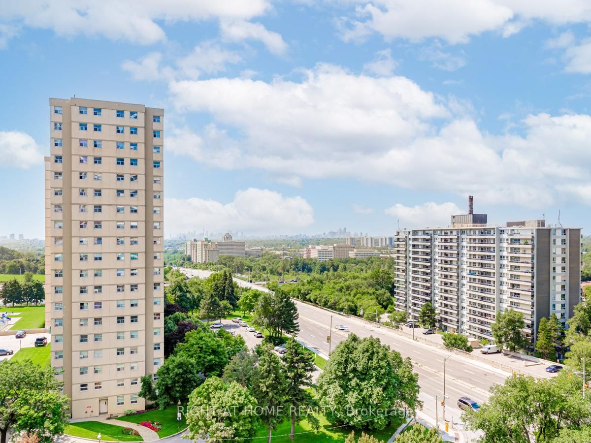 10 Parkway Forest Dr, unit 903 for sale - image #27