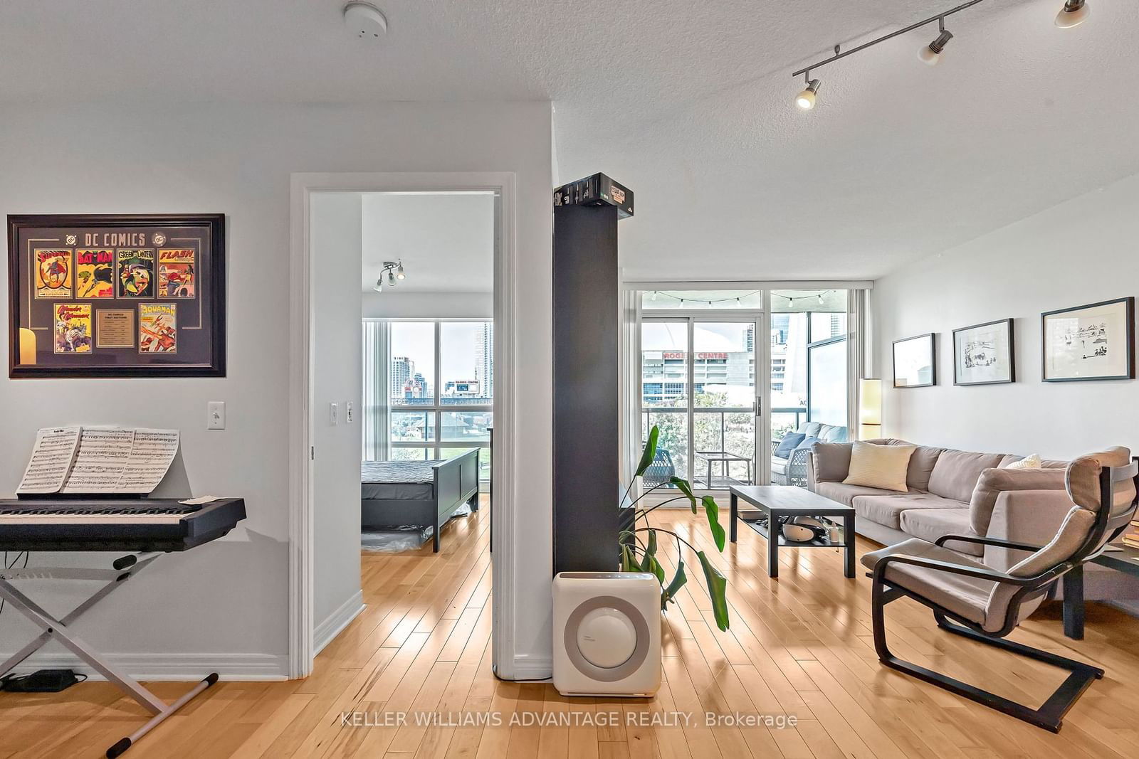 51 Lower Simcoe St, unit 516 for sale - image #14