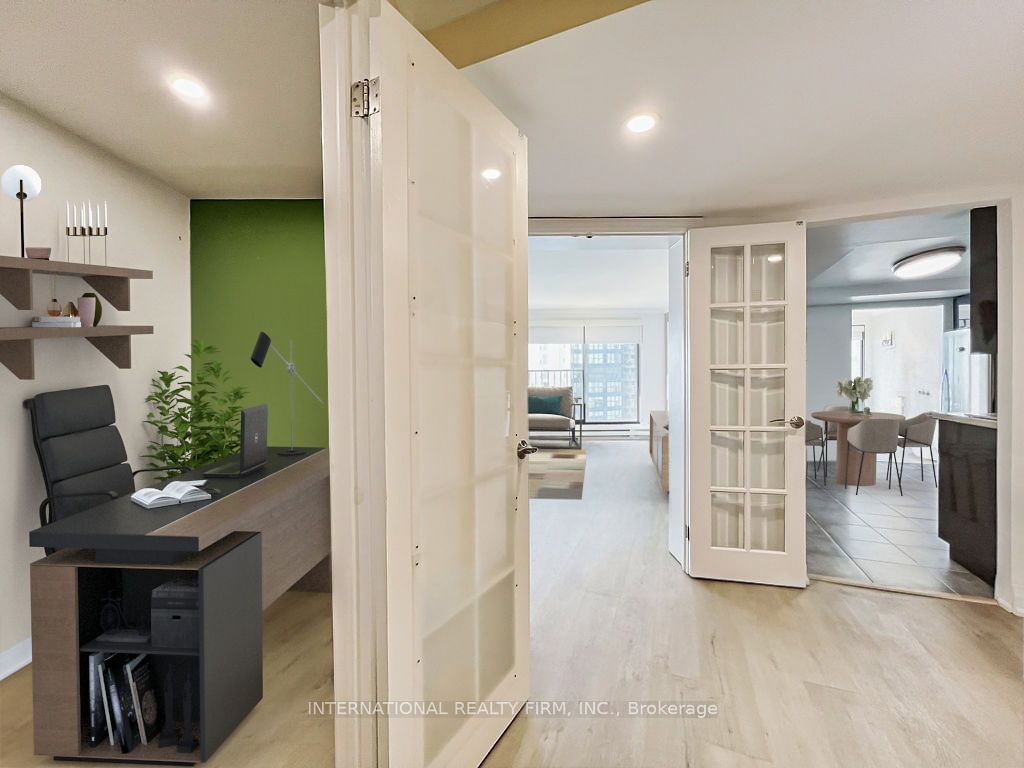 55 Harbour Sq, unit 2314 for sale