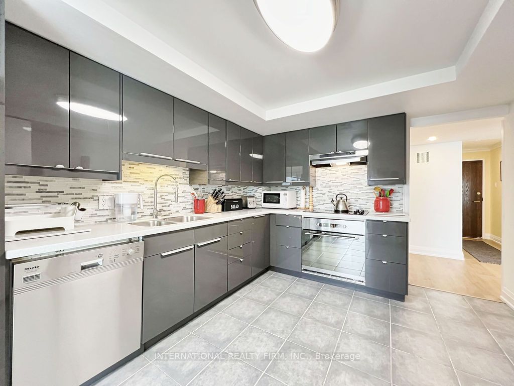 55 Harbour Sq, unit 2314 for sale - image #7