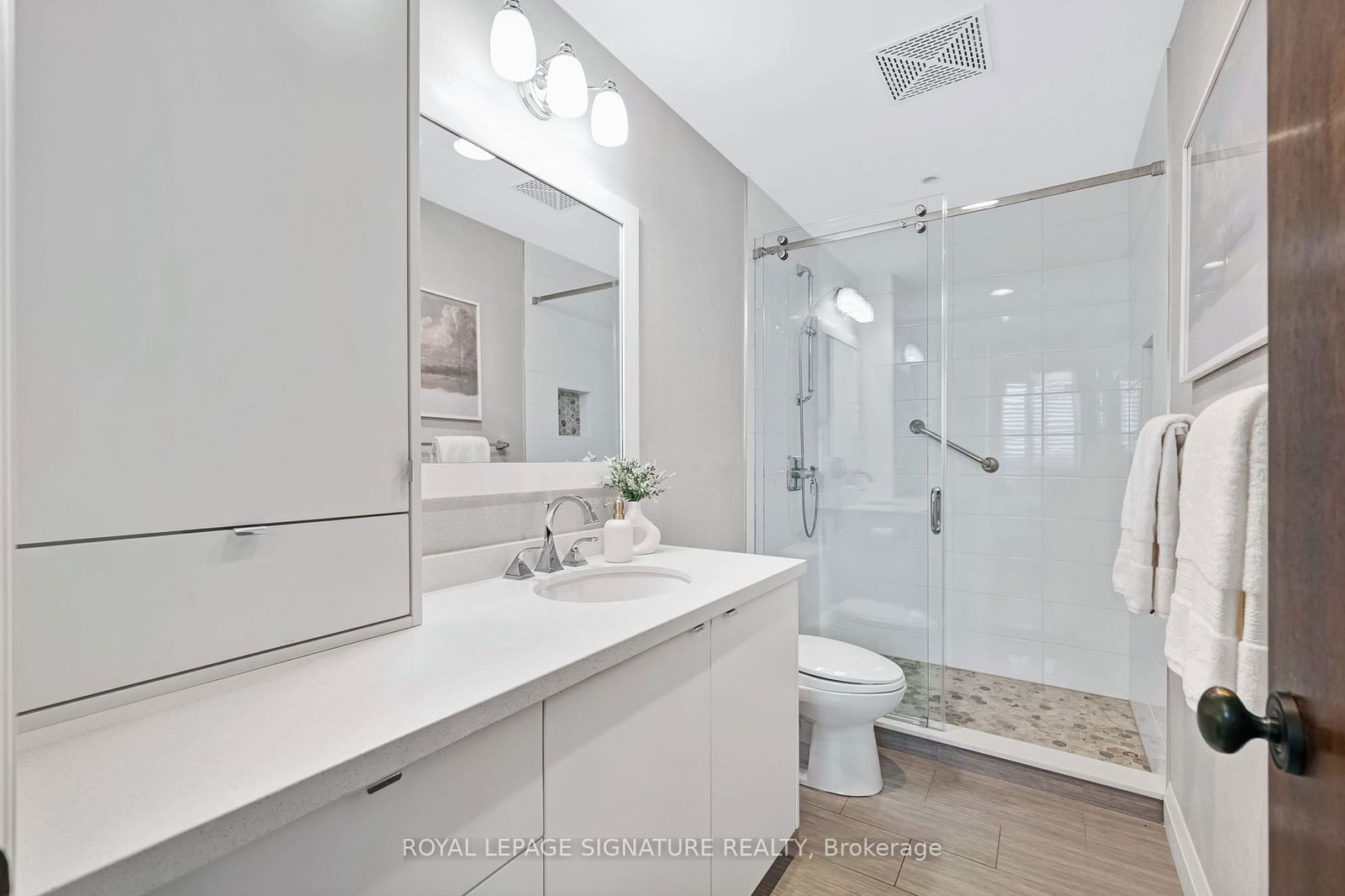 55 Delisle Ave, unit 1102 for sale - image #18