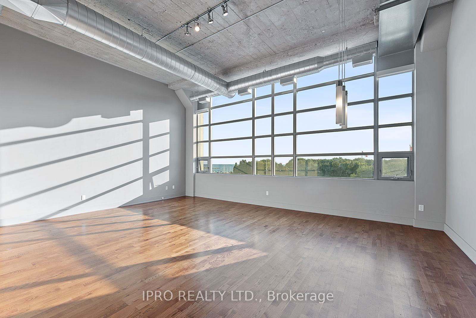 637 Lakeshore Blvd W, unit 410 for rent - image #12