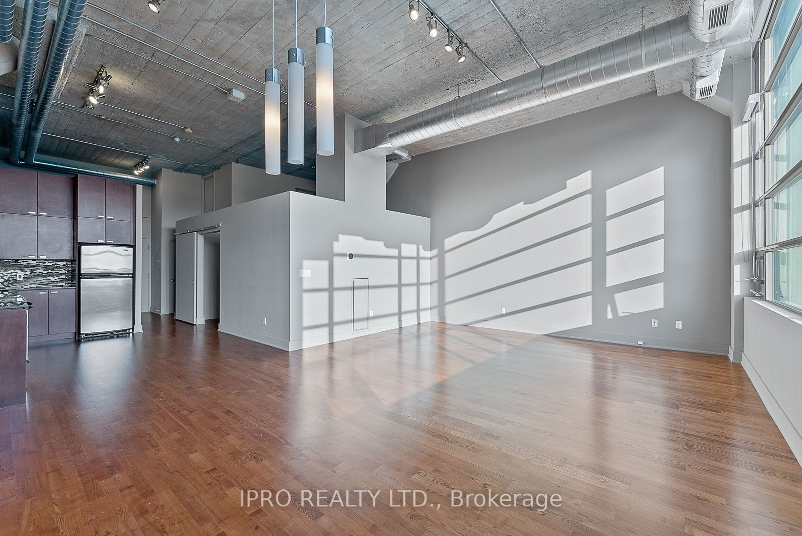 637 Lakeshore Blvd W, unit 410 for rent - image #13