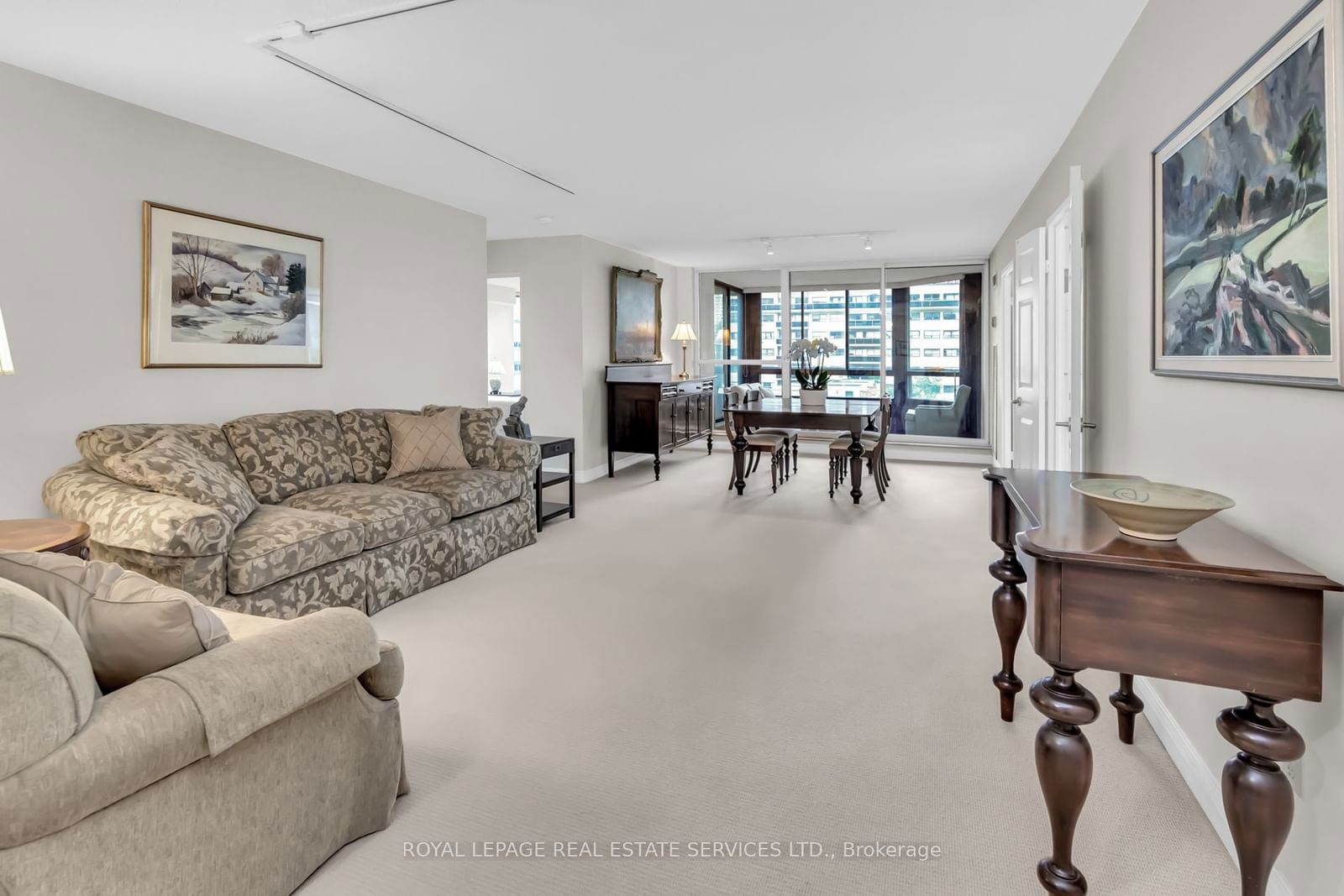 130 Carlton St, unit 603 for sale