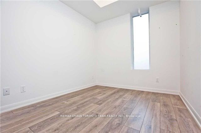 435 Richmond St W, unit 704 for rent - image #7