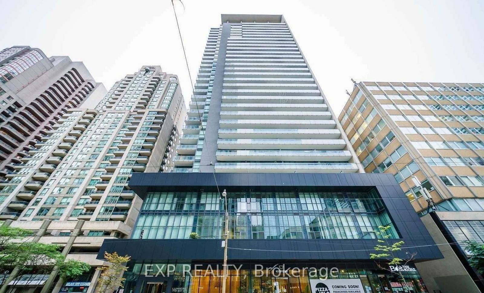 770 Bay St, unit 2708 for rent