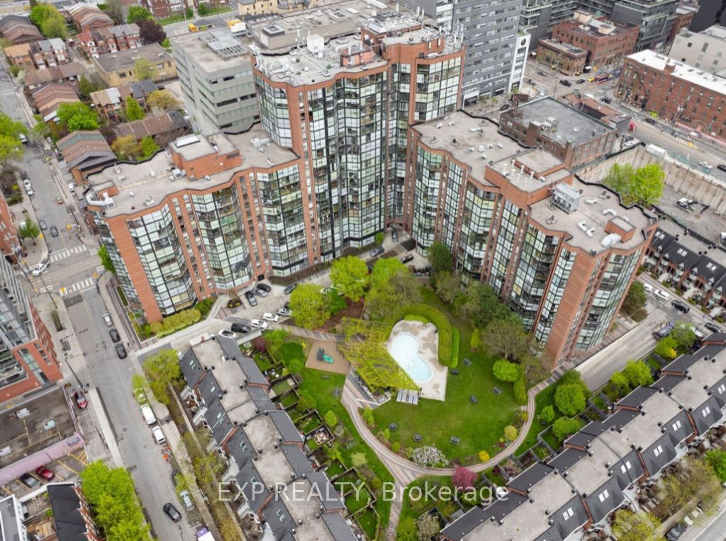 705 King St W, unit 1510 for sale